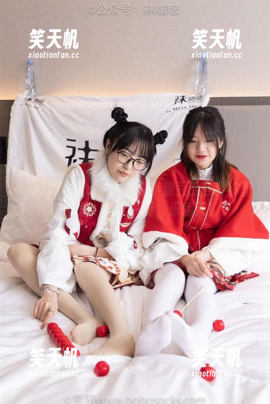 BoBoSocks袜啵啵-小甜豆 BoBoSocks袜啵啵 - 小甜豆的各种裤里丝图集,轻松一看,乐翻天!