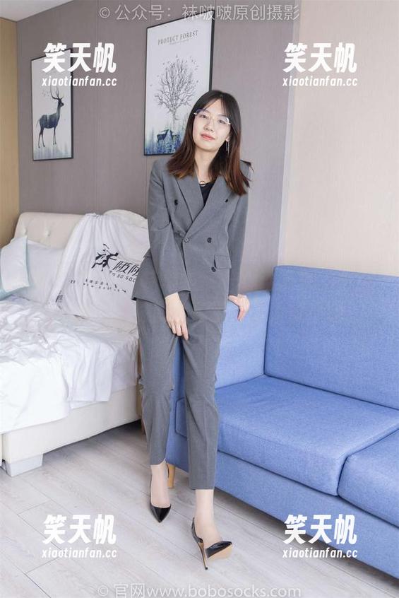 BoBoSocks袜啵啵-小甜豆 BoBoSocks袜啵啵 - 一看就上头,小甜豆单腿白棉袜的全套原图就该被珍藏。
