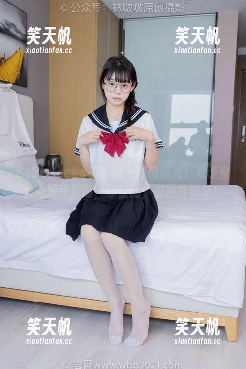 BoBoSocks袜啵啵-稚予 BoBoSocks袜啵啵 - 原图曝光!稚予空姐制服花絮版,你懂的,那种神秘感!
