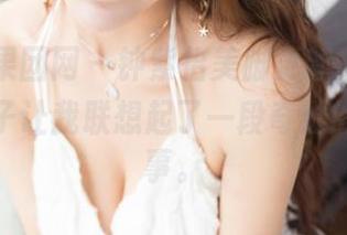 GIRLT果团网 – 钟紫怡美脚更新，图片里的脚丫子让我联想起了一段奇妙的童话故事。