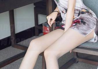 HuaYang花漾 – 找不到黑丝的千种可能？小海臀Rena的原图和壁纸一网打尽！