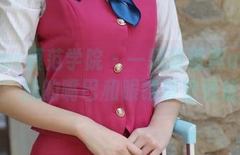 MFStar模范学院 – 一颗甜蛋黄a的制服骗局：我的嘴巴和眼睛被壁纸征服了