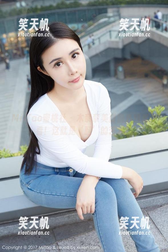 MiiTao蜜桃社-木奈奈 MiiTao蜜桃社 - 木奈奈美脚精选图库:看!这就是‘腿’的艺术!