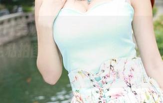 MyGirl美媛馆 – 走近杨晓青儿，探秘她的美足私拍图集，谁能拒绝这双小脚的诱惑