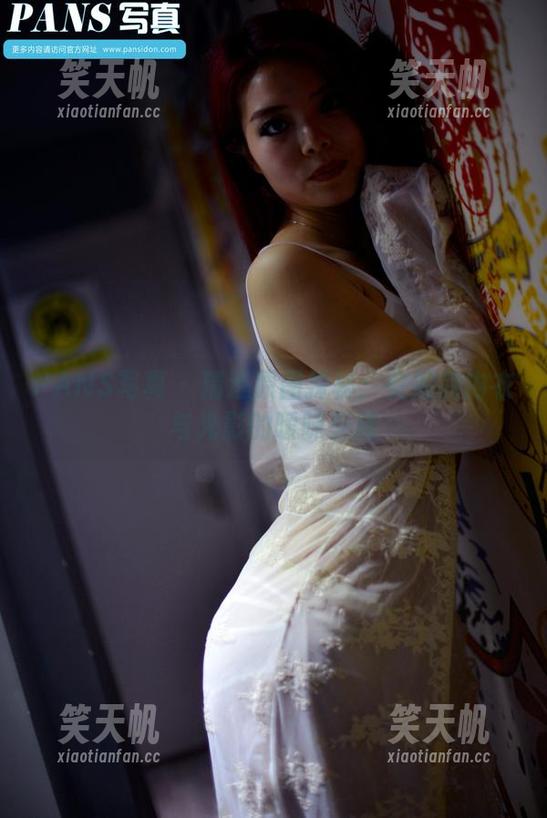 PANS写真-安妮 PANS写真 - 精选原图探秘:安妮的内衣与光影的暧昧交融