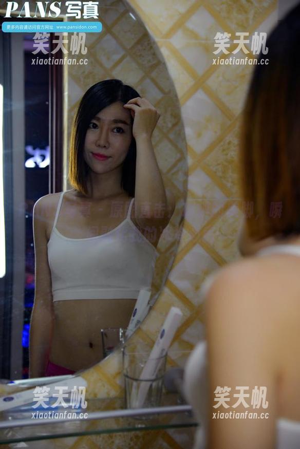 PANS写真-琪琪 PANS写真 - 原图直击:琪琪的美脚,瞬间融化我的冰冷心房