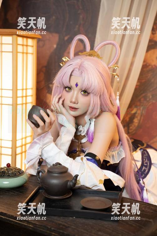 PoppaChan PoppaChan宵宫的秘密花园:cos写真中的迷人影子