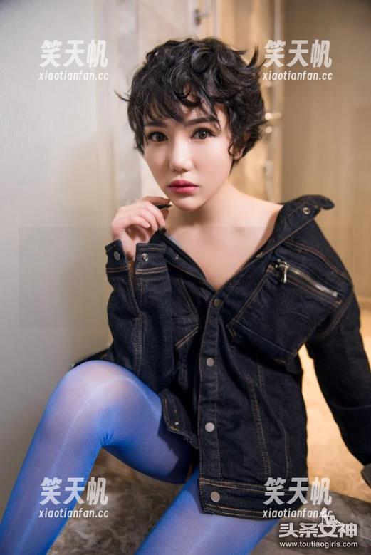 TouTiao头条女神-娜依灵儿 TouTiao头条女神 - 水手服与娜依灵儿,合集让人产生意想不到的期待,像偷了块糖。