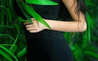 TuiGirl推女郎 – 王根星熙油亮秘籍图包，快来一起追求这光滑如新的人生！