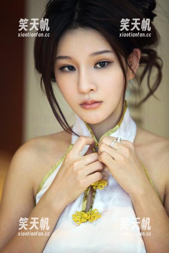 TuiGirl推女郎-王馨瑶 TuiGirl推女郎 - 教室不只是书本:在线王馨瑶的照片美感简直炸裂。