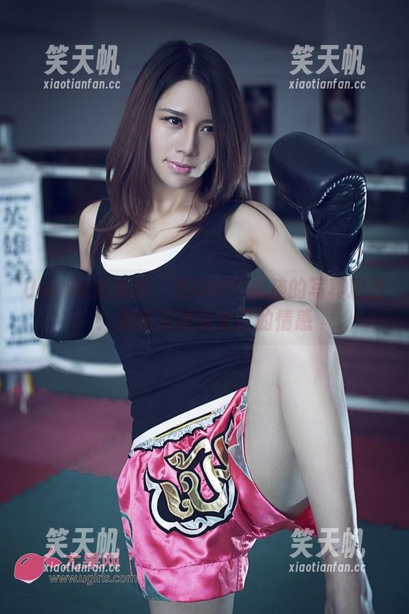UGirls尤果网-毛COCO UGirls尤果网 - 毛COCO女孩的写真精选:那些未被说出口的情感