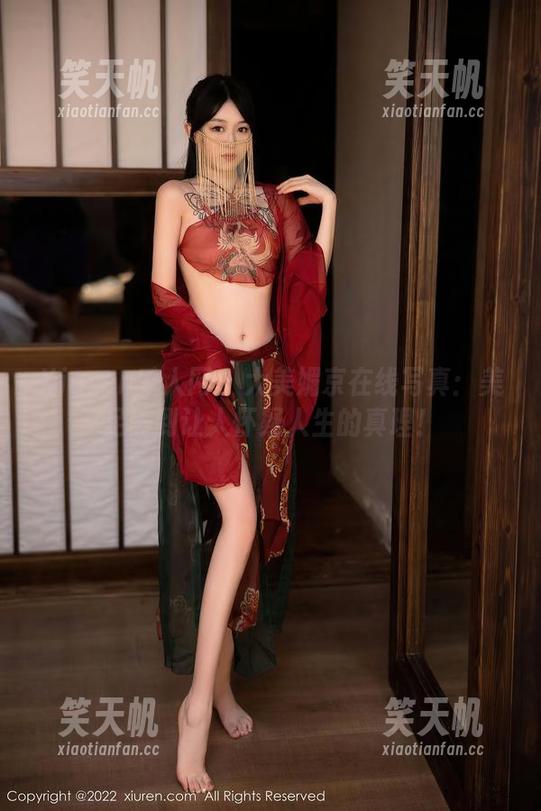 Xiuren秀人网-大美媚京 Xiuren秀人网 - 大美媚京在线写真:美足美到让人怀疑人生的真理!