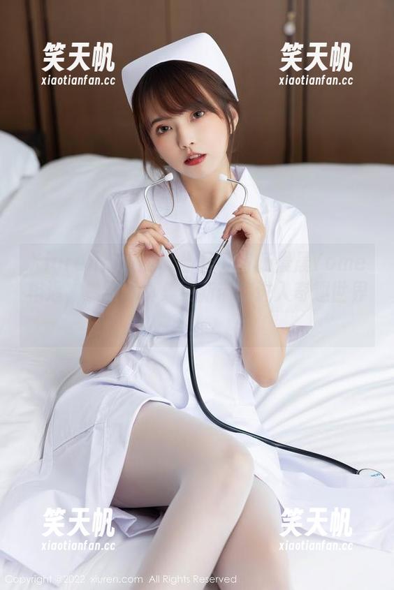 Xiuren秀人网-杨晨晨Yome Xiuren秀人网 - 当圣诞与杨晨晨Yome相遇,最新写真集更新带你进入奇趣世界!