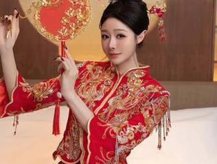 Xiuren秀人网 – 萌白酱的连衣裙写真，随便一拍都是仙女下凡的级别