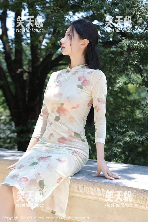 Xiuren秀人网-薇薇酱 Xiuren秀人网 - 合辑中的女王薇薇酱,永远都在挑动我脑海里的小火花。