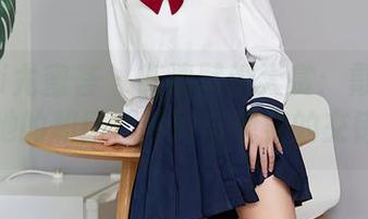 YouMi尤蜜荟 – 高清壁纸大赏：戴渃欣和她的和服，梦幻与现实的交错