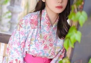 从wuyo(우요)的裤里丝合集中寻找灵感，顺便打发无聊时光
