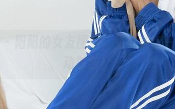 丽柜 – 阳阳的女友图包，免费送你一波心动时刻！