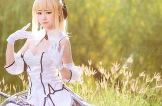 看完亚缇arty的飞鸟马时制服写真合集，我决定也要买一套！