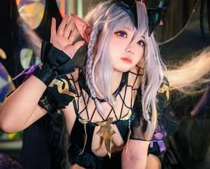 看！伊喵君_Nya的纯白写真套图，明亮得让人挪不开眼！