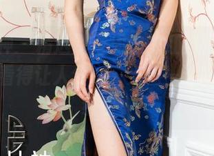 克拉女神 – 精选那些周迪的红裙写真，背景都好看得让人分心，光线一洒就是女神级别～