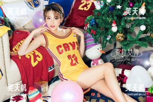 克拉女神 - 向天空许个愿，姜璐的户外高清图册等你一同遨游。