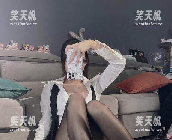 兔宝妮to 微密圈 - 探索兔宝妮to的奶牛世界,下载这些牛气冲天的图片!