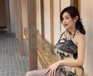 微密圈 – 周妍希黑丝写真：图库里藏着青春的秘密，怎么下载？