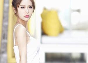 嗲囡囡 – solo尹菲的校服图集：免费领回家的青春，咋还这么好看？