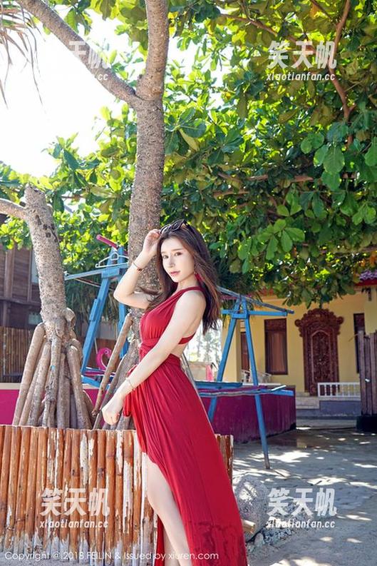 嗲囡囡 - 想看全套吗？龙女宝宝教你如何在职业装中玩转可爱风！