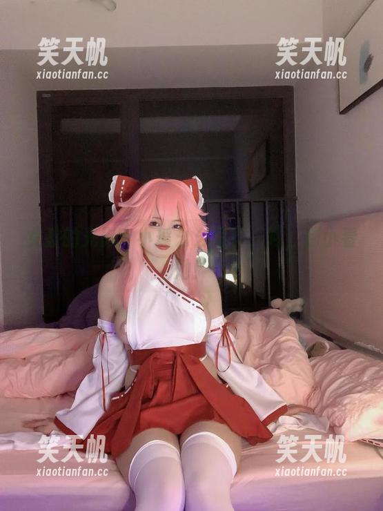 女孩的光影：小瑶幺幺写真，呵，别小看她！
