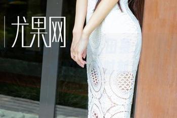 尤果网 – 当白衬衫遇上田慕儿│作品集精选的轻盈时刻