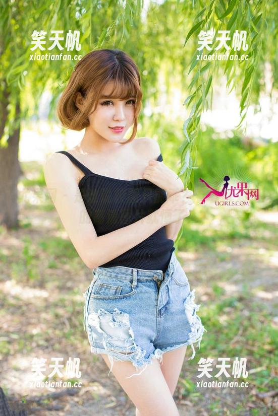 尤果网-诗朵雅 尤果网 - 是谁说校服只能乖?看看诗朵雅的高清图片就懂了!