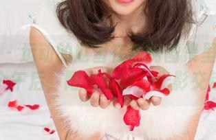 尤果网 – 运动的赵雪在定制图集里绽放：这个午后，阳光正好，光影交错！