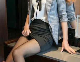尤果网 – 寒风中绽放的学妹：完全免费合集，郝晴Grace这才是潮流！