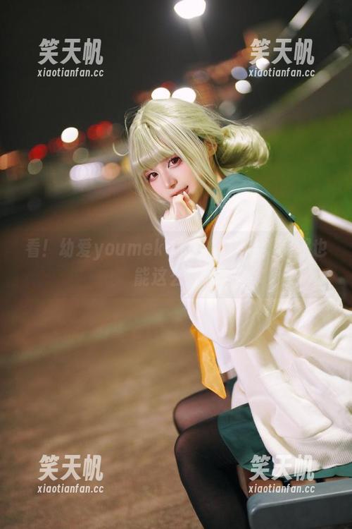 幼爱youmeko 看!幼爱youmeko的定制作品,制服也能这么好玩