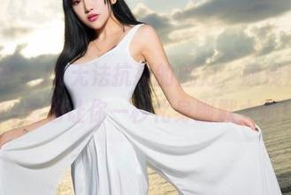 推女神 – JK无法抗拒的魅力，颜浅浅Cindy图包让你一秒化身幽默大师！
