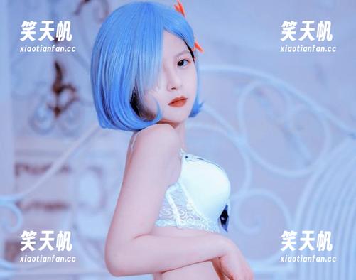晕崽Zz 想要节日气氛?快来下载晕崽Zz的圣诞小红帽合集,绝对不亏!