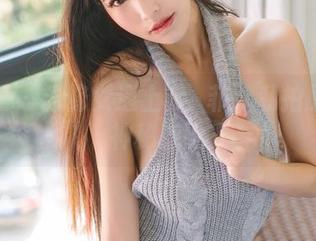 果团网 – 当修女遇上龚玥菲：私拍原图的神秘魅力