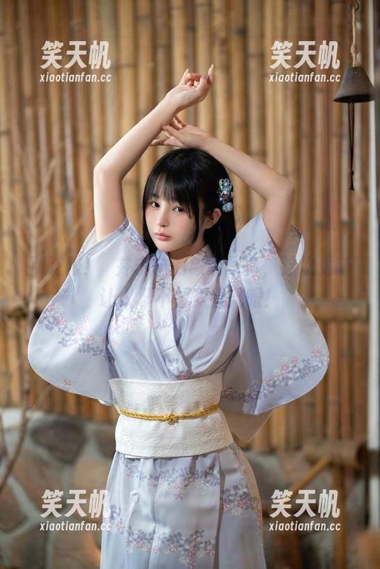 桜井宁宁 别眨眼!桜井宁宁的眼镜写真,这次更新让人忍不住多看几眼!