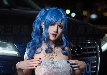 当桜满三时遇上史尔特尔！高清原图里的礼服，真是让我想一直盯着看。