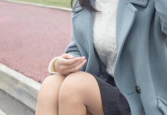 梦丝女神 – 玥玥的浴室日常：那瞬间竟成美图的灵感