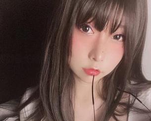 小恶魔的调皮瞬间：次屁啦最新图片更新，萌到爆！
