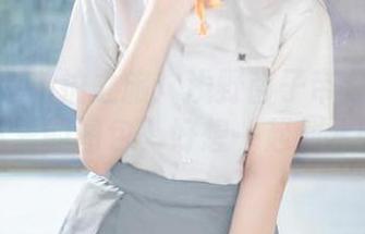 红色肚兜私拍之旅：浅野菌子带你探索海岛真爱的图包，好想一起划水啊！