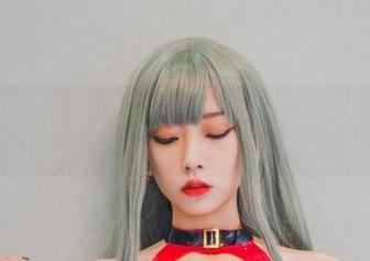 在清颜颜子的图片里，女巫的魅力无处不在！这得让多少人心动？