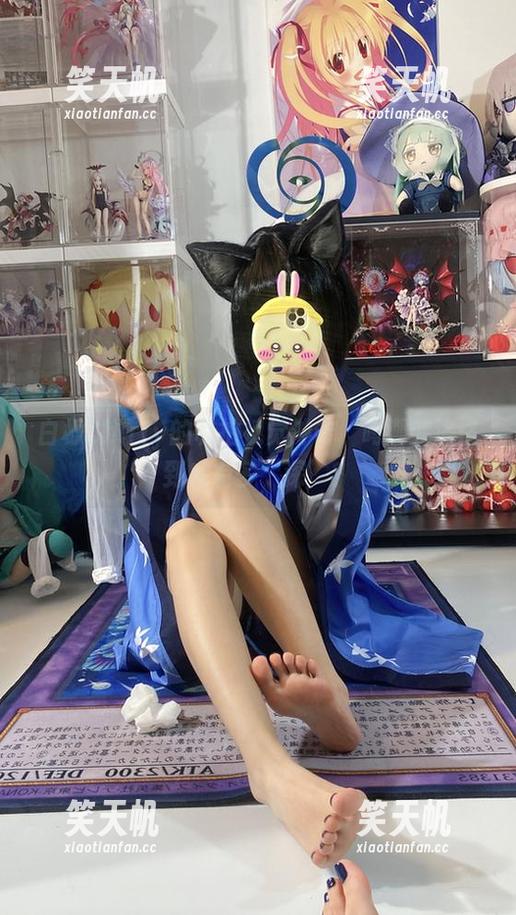 白栎Shirly 白栎Shirly的私拍视觉冲击,鸣潮弗洛洛到底有多‘深’?