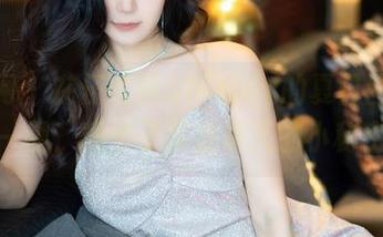 秀人网 – 在伍晓丽Shirley的夏日图集中转一圈，精选了那些夏天的小秘密！