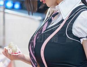 秀人网 – 最新写真集揭秘！安然儿牛仔美腿——让男生们深陷‘腿’情！
