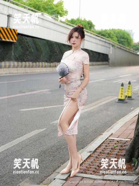 秀人网 - 林文文yooki的兔女郎作品集，背后的故事是我想知道的！