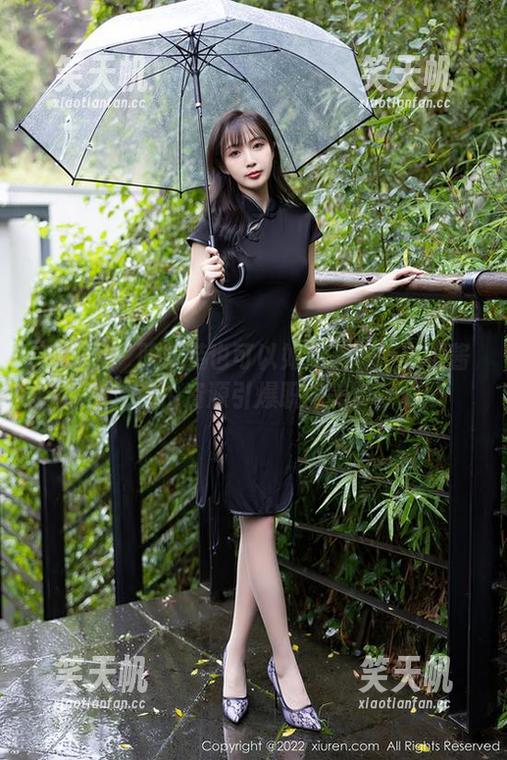 秀人网-美桃酱 秀人网 - 职业装也可以如此美味!美桃酱私拍资源引爆职场美学